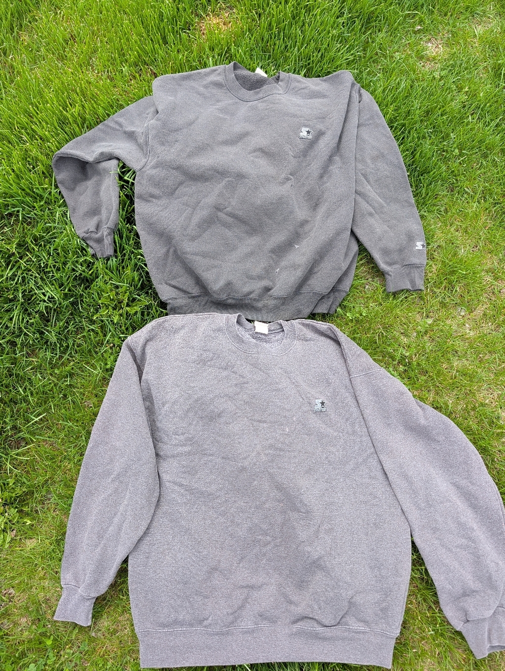 Vintage Y2K 2000s Starter Grey Black Crewneck Sweatshirts Bundle Pair